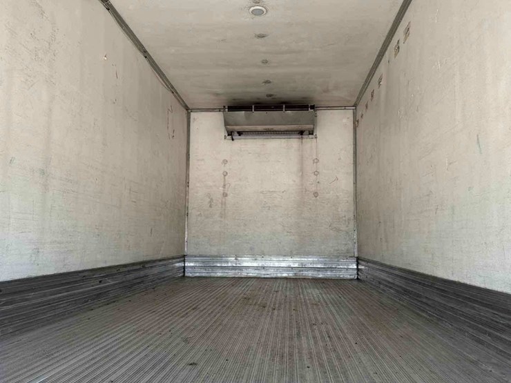 2018-hino-conventional-type-truck-image-6