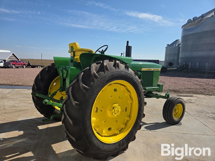 1972-john-deere-3020-image-5
