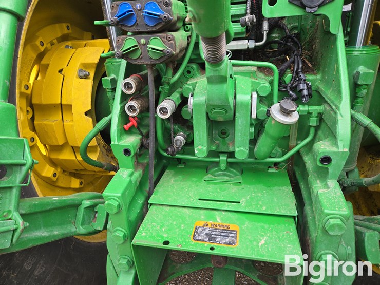 2016-john-deere-8245r-image-11