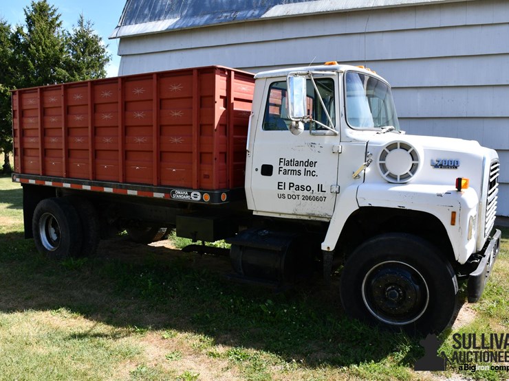 1991-ford-ln7000-image-3