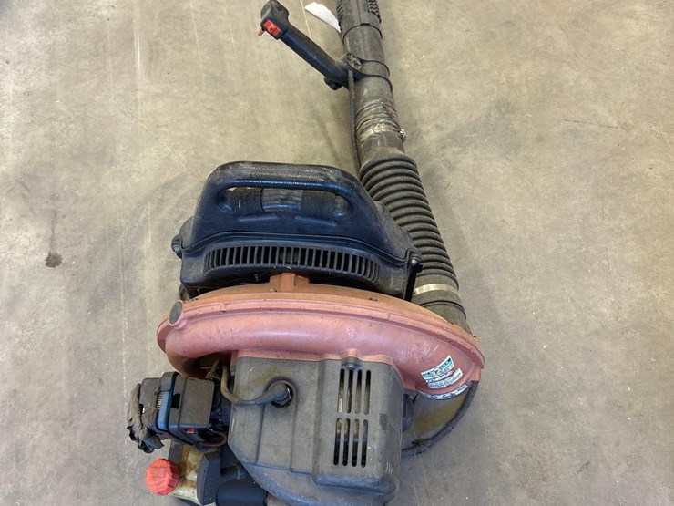 echo-backpack-blower-image-2