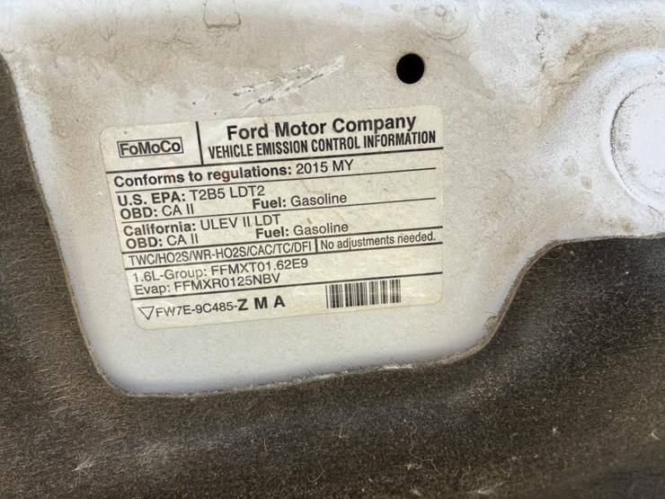 2015-ford-escape-image-8