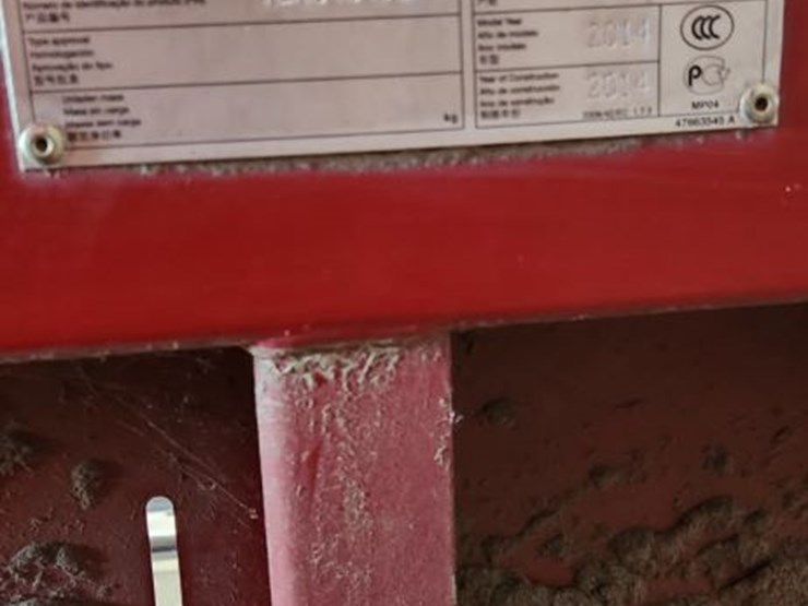 2014-case-ih-3162-image-15