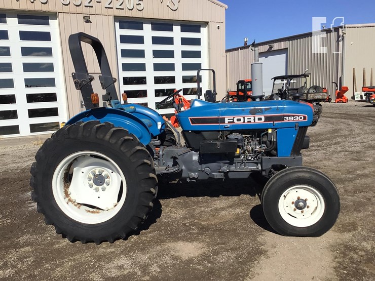 1995-ford-3930-image-3