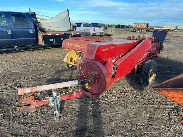 new-holland-268-image-1