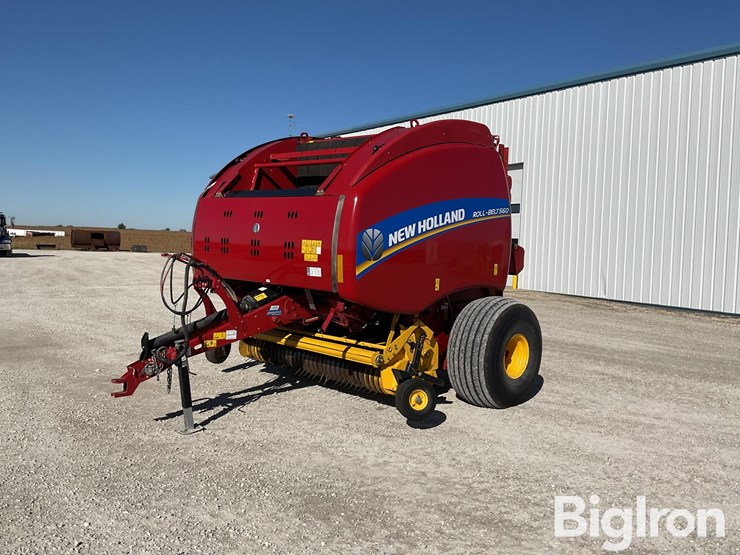2021-new-holland-560-round-baler-image-1