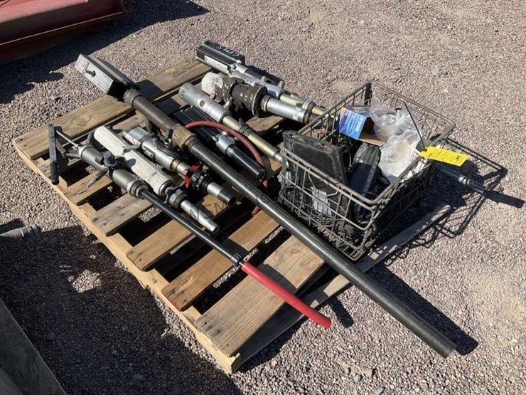 pallet-of-misc-image-4