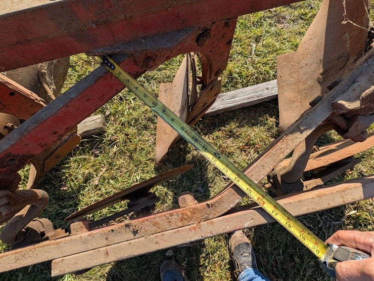 international-560-image-4