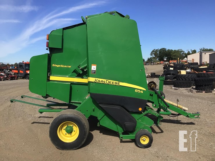 2010-john-deere-854ss-image-1