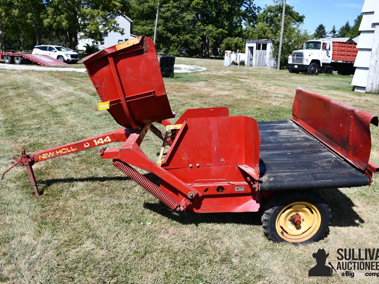 new-holland-144-image-8