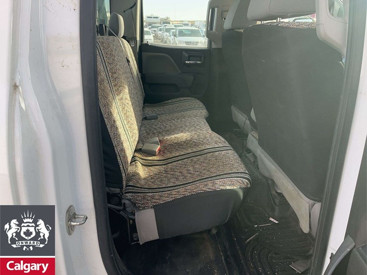 2016-gmc-sierra-2500hd-image-18