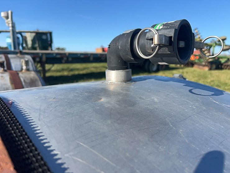 stainless-nurse-tank-image-6