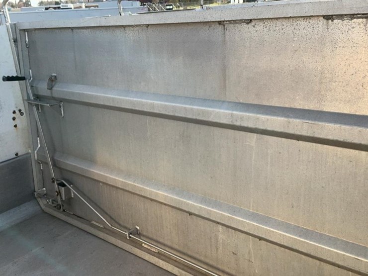 #2205-•-2016-g-s-specialty-dump-trailer*-image-34