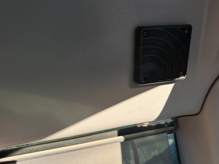 #32824-•-2022-volvo-ec160e-crawler-excavator-w/hydraulic-thumb-image-93