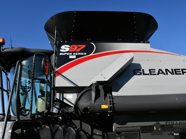 2020-gleaner-s97-image-20