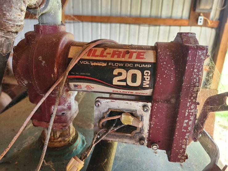 500-gal.-fuel-tank-w/pump-image-5