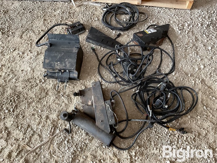 new-holland-cr9060-image-7