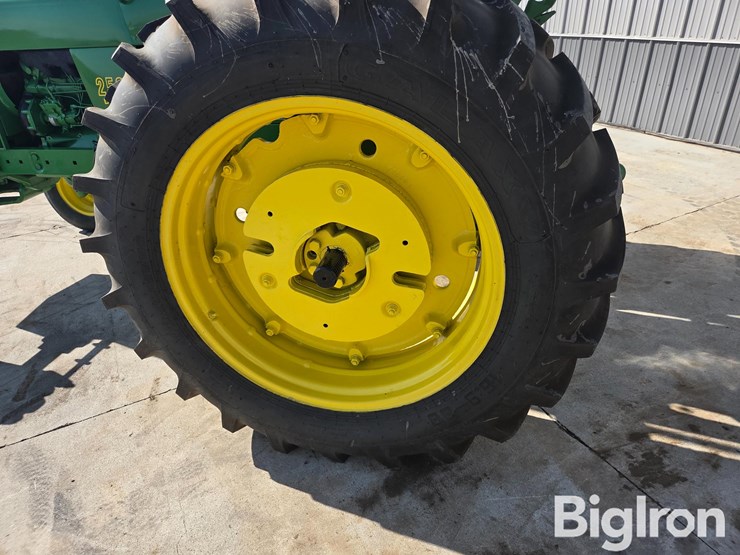 1972-john-deere-2520-image-19
