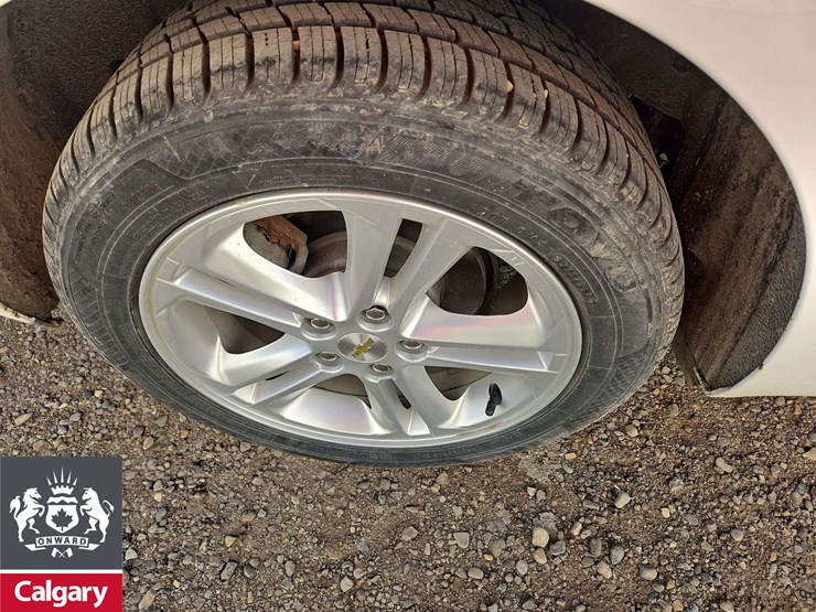 2018-chevrolet-cruze-lt-4dr-hatchback-image-12