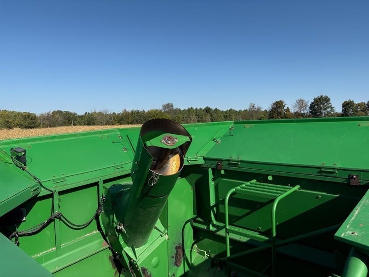 john-deere-9550-image-23