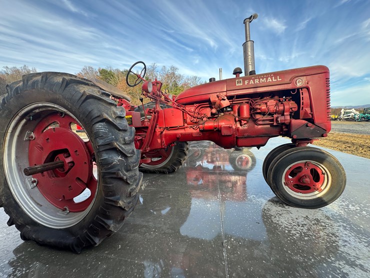 #1141-•-ih-farmall-c-image-3
