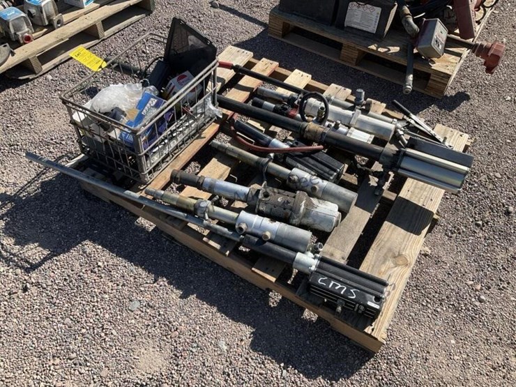 pallet-of-misc-image-2