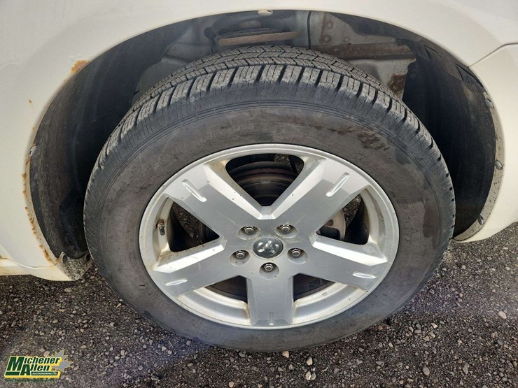 2010-dodge-journey-image-32