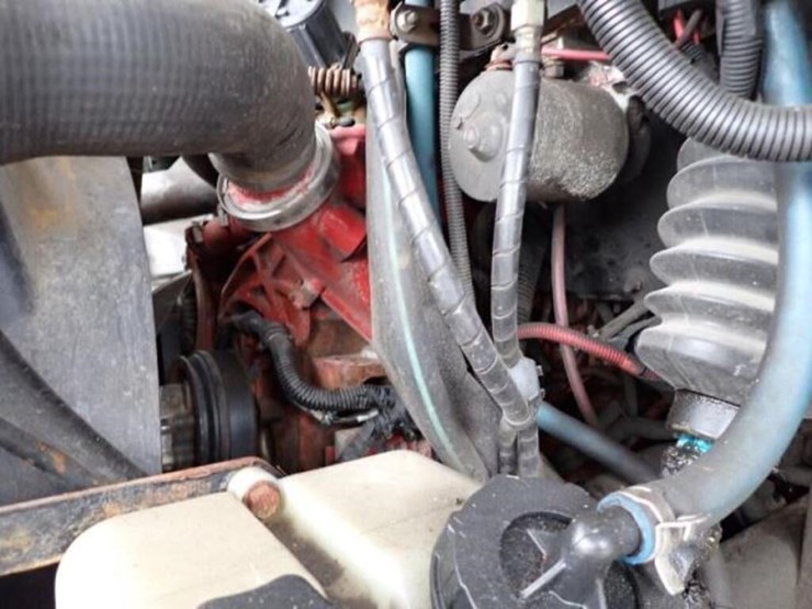 2013-freightliner-mt55-image-36