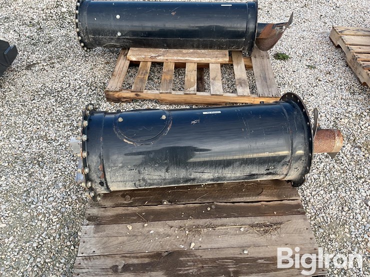 new-holland-36-image-6