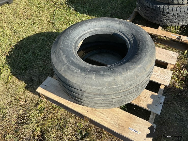 firestone-12.5l-15fi-tire-image-1