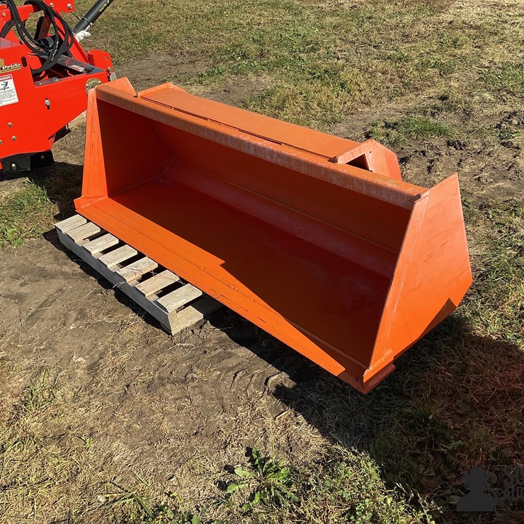 Kubota 72" Material Bucket