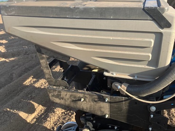 2019-kinze-3140-image-82