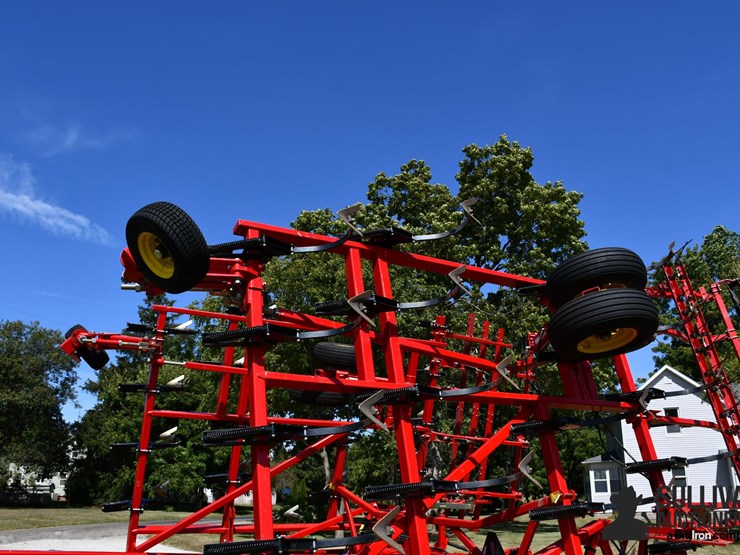 2023-sunflower-5035-32-image-14