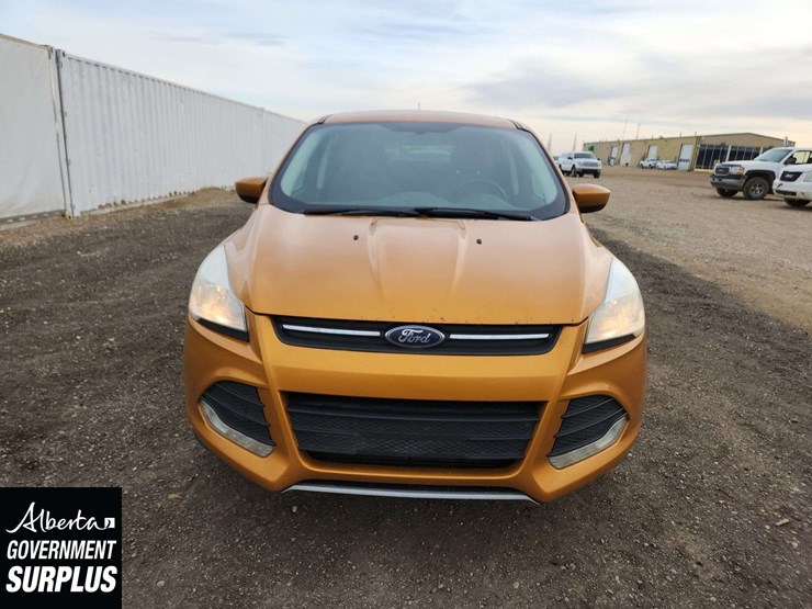 2016-ford-escape-se-image-19