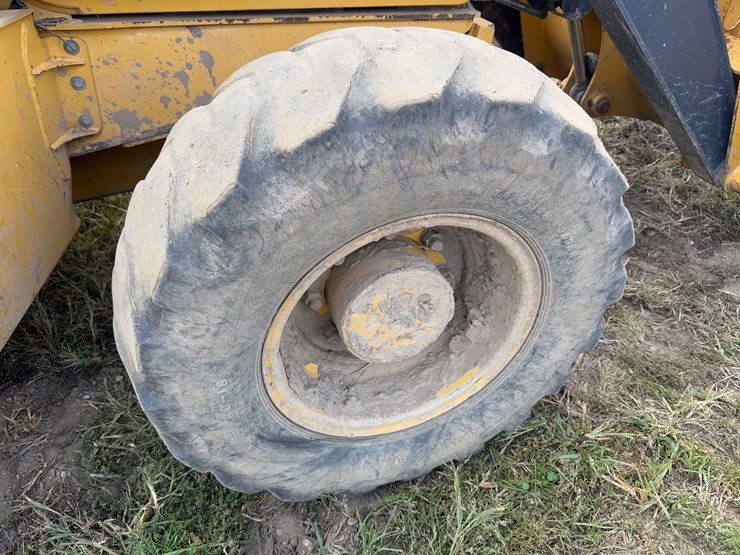 deere-310sj-image-22