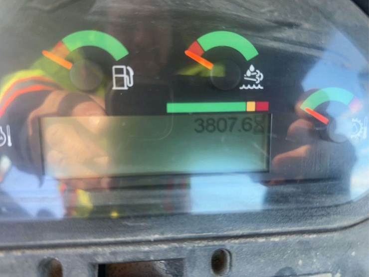 caterpillar-430f2-it-image-30