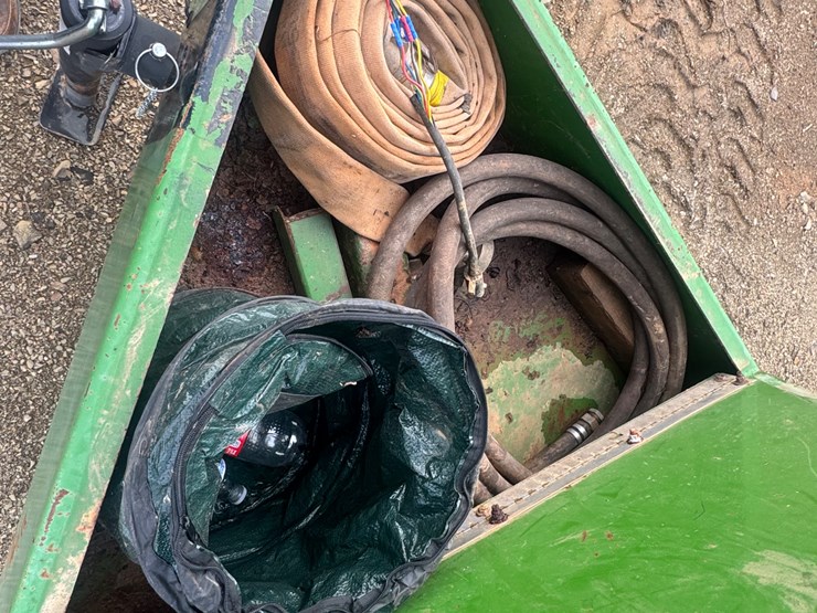 #1305-•-easy-lawn-heavy-duty-commercial-hydro-seeder.-image-4