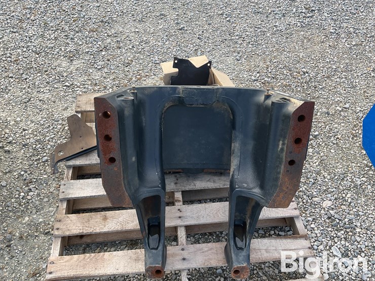 new-holland-315-image-6