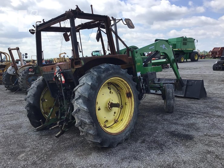 1984-john-deere-2750-image-5