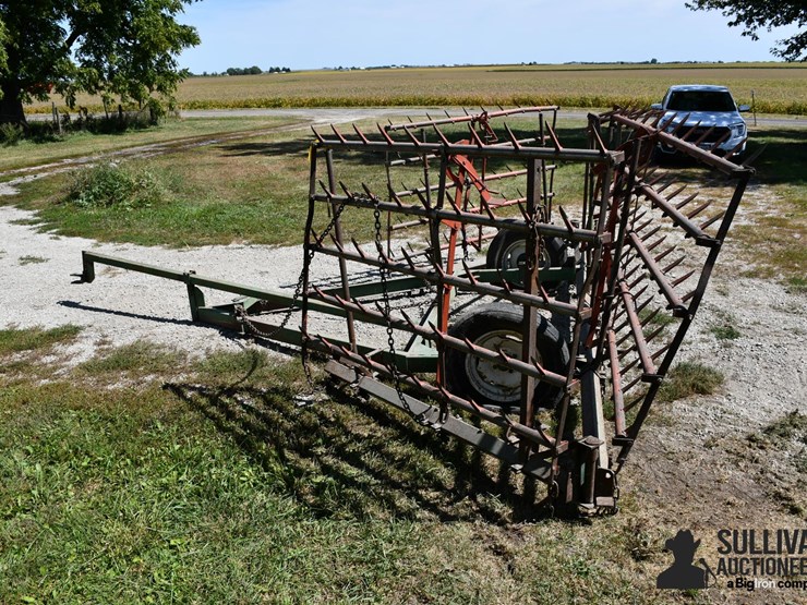 mcfarlane-wd-1014f-26'-5-bar-spike-tooth-harrow-image-8