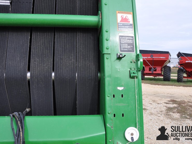 2002-john-deere-567-image-17