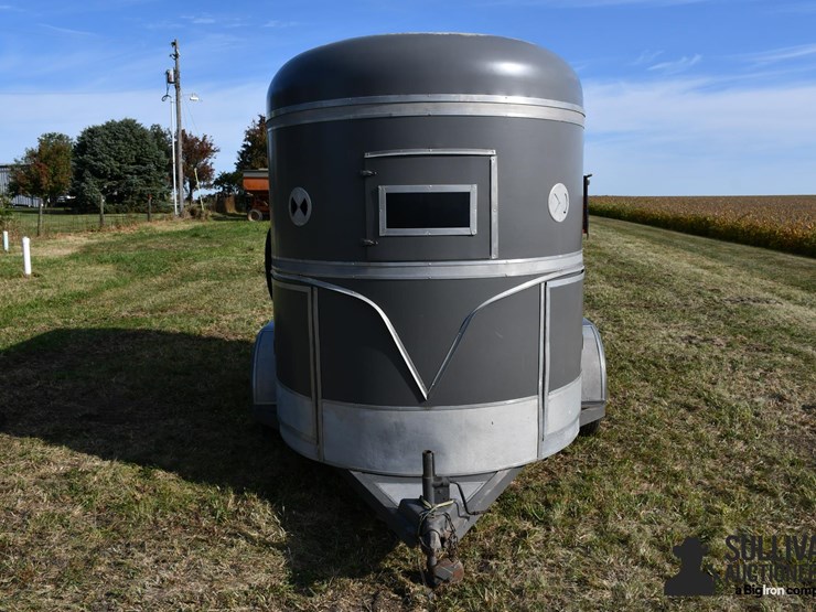 1988-ponderosa-t/a-horse-trailer-image-2