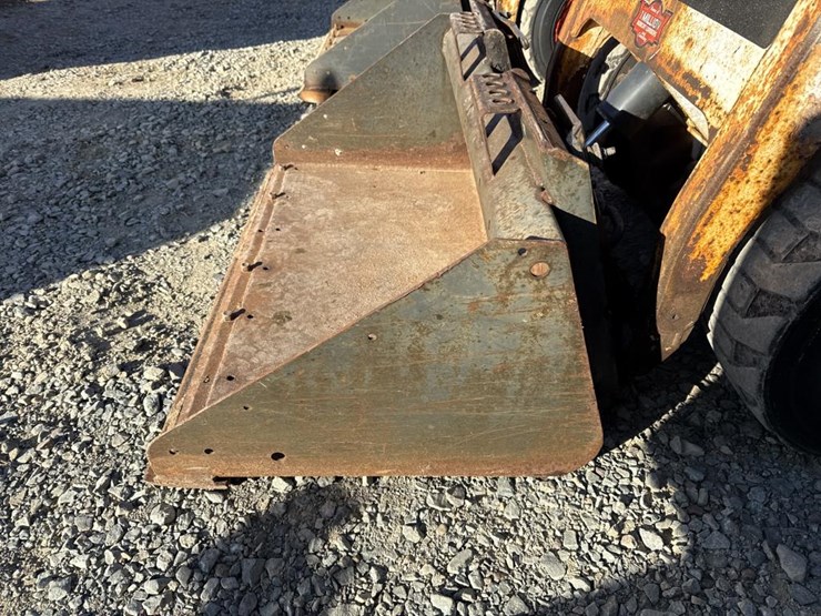 2015-bobcat-s70-image-9