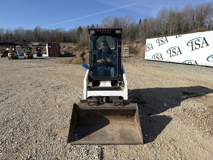 2015-bobcat-s70-image-8