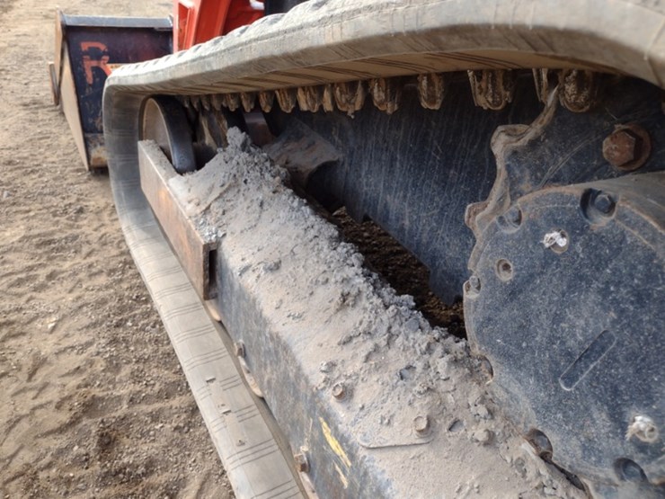 kubota-svl75-2-image-30