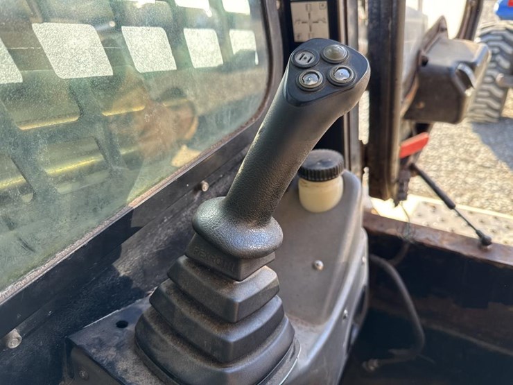 2014-terex-pt110f-image-38