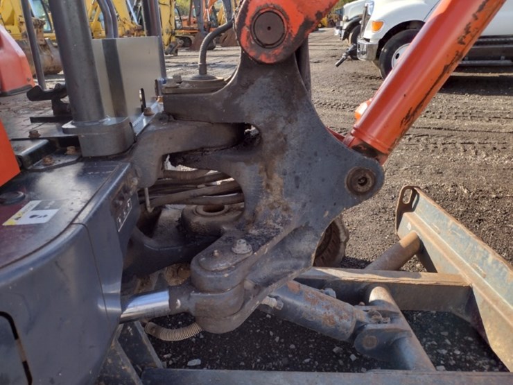 kubota-kx121-3-image-23