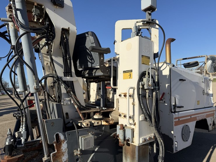 2001-wirtgen-w600dc-image-32