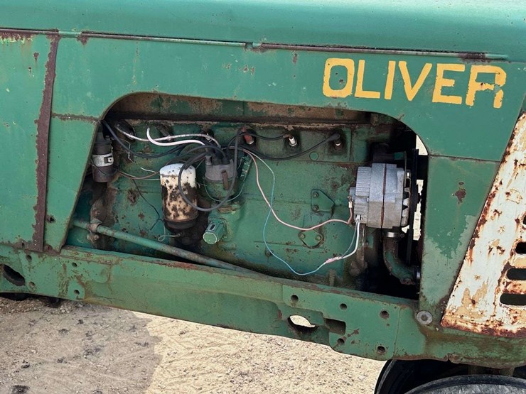 oliver-super-88-gas-row-crop-image-6