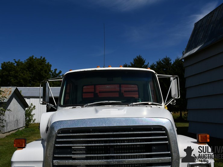 1991-ford-ln7000-image-10